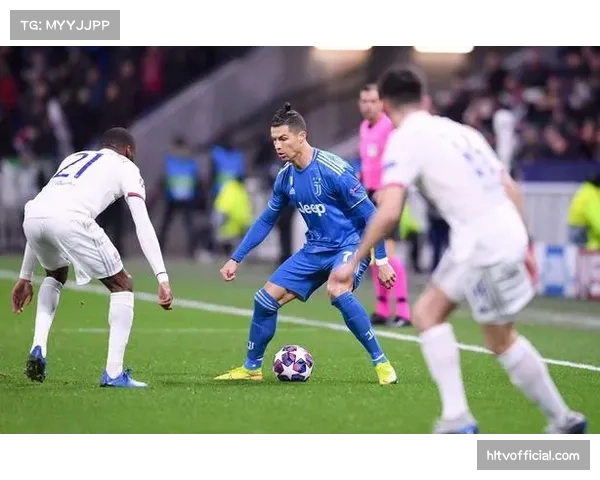 阿隆索三后卫体系磨合遇瓶颈 皇马战术变革阵痛明显 阿隆索三后卫体系磨合遇瓶颈 皇马战术变革阵痛明显